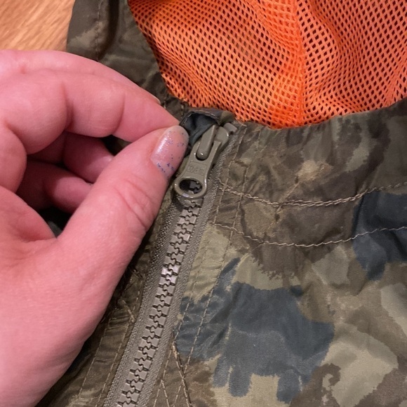 JOE Fresh Baby Camo Full Zip Jacket with Hood  (3-6 Months) Springtime - Picture 6 of 11